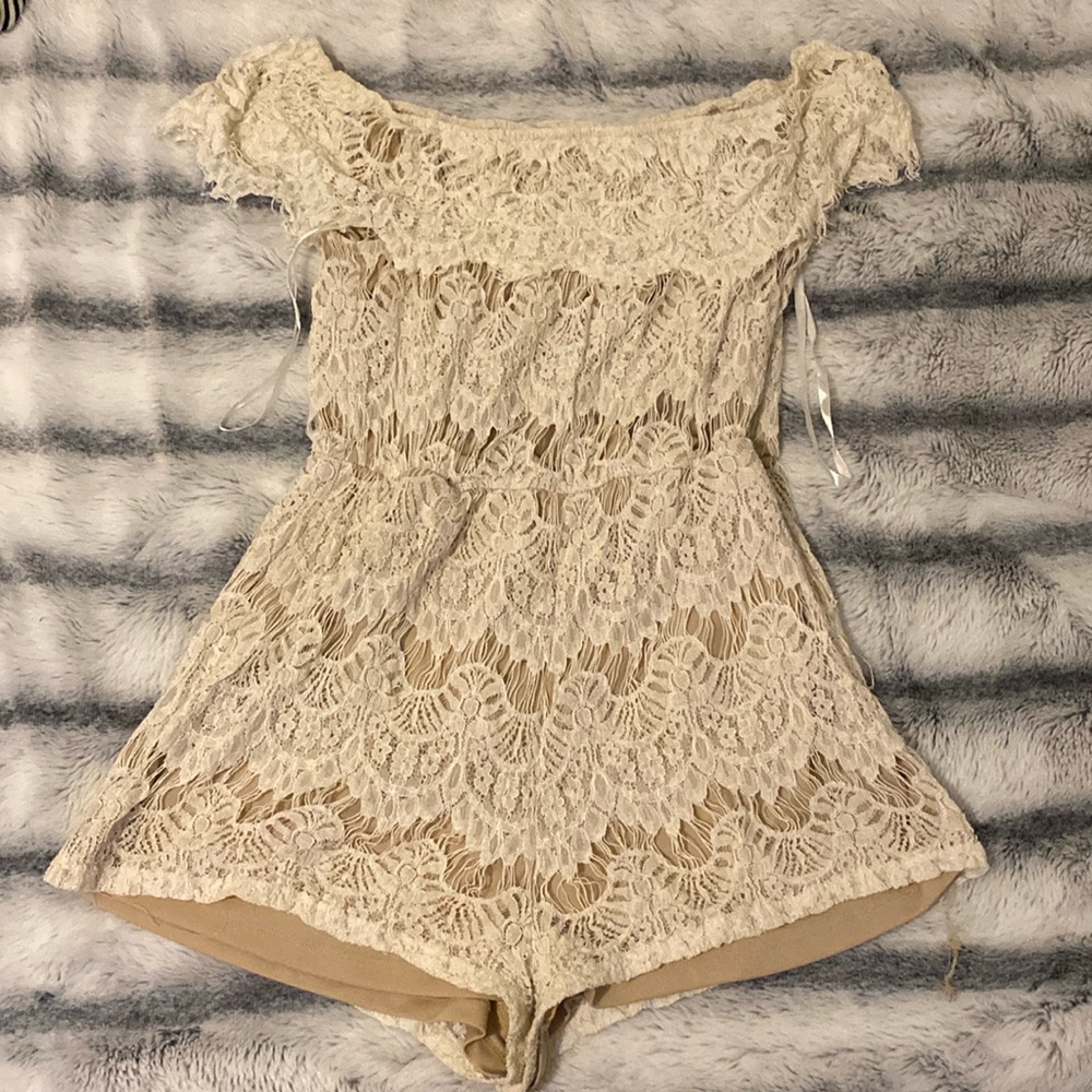 Lace romper